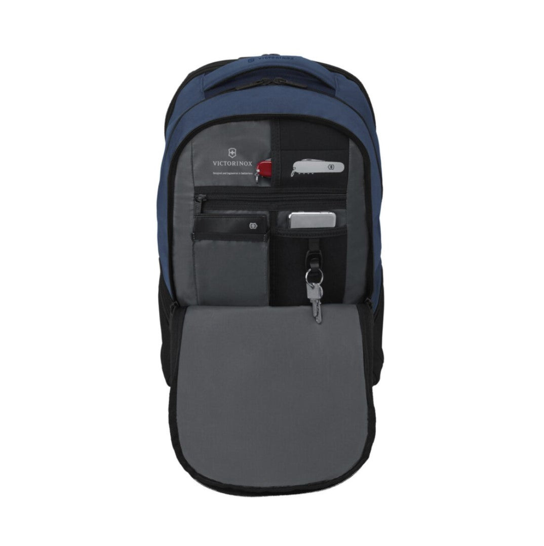 Victorinox Swiss Army Deluxe Backpack